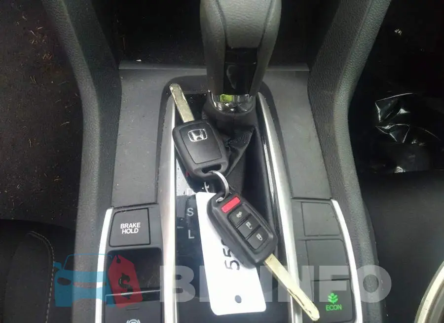 2HGFC2F65MH540245 Photo# 11