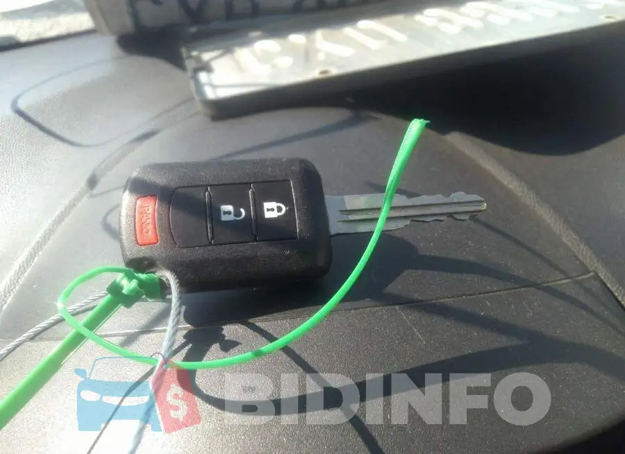 ML32F3FJ6HH002330 Photo# 11