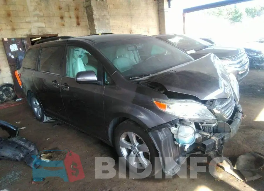 5TDKK3DC2FS651774 Photo# 1