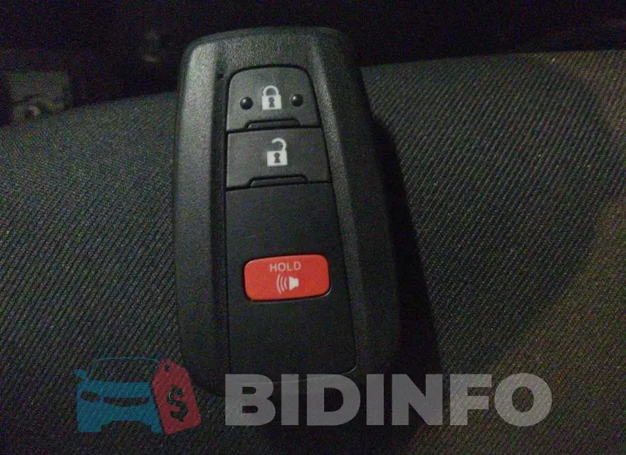 NMTKHMBX3MR140113 Photo# 11