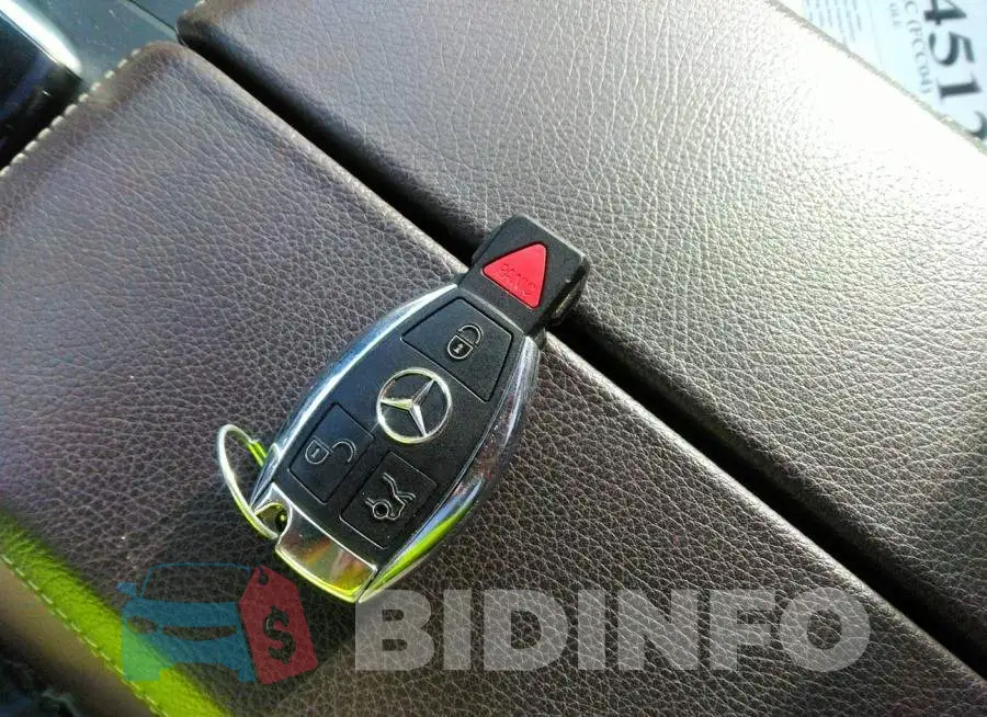 4JGDA5HB2JB082588 Photo# 11