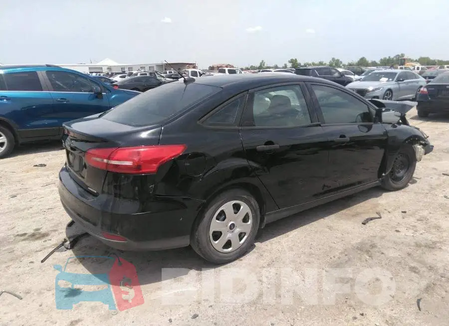 1FADP3E29GL267449 Photo# 4