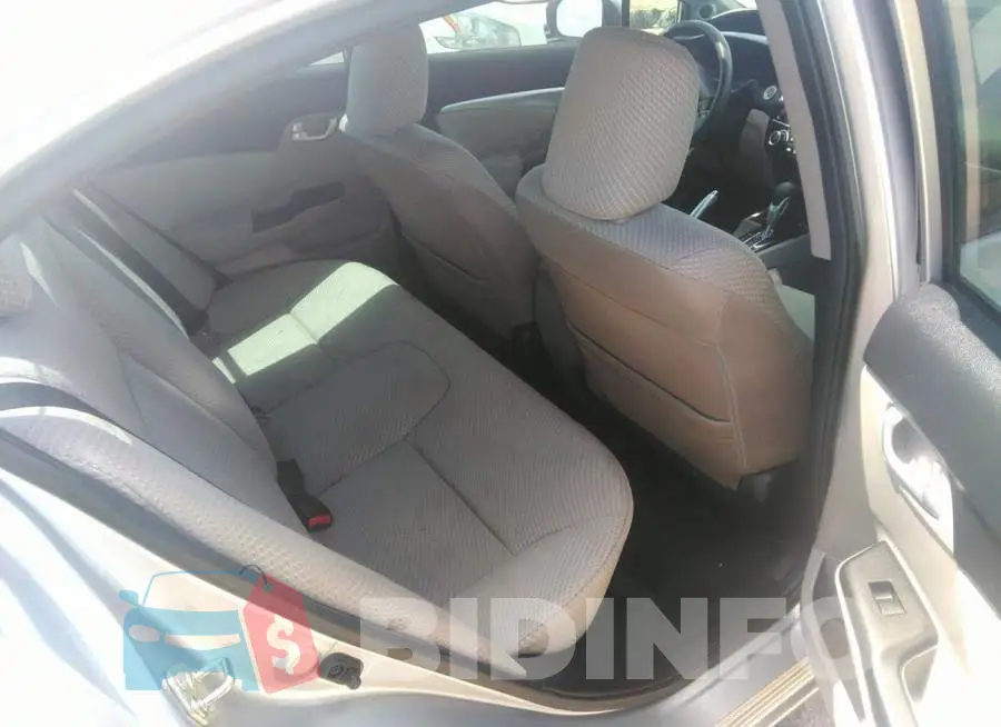 19XFB4F28FE000459 Photo# 8