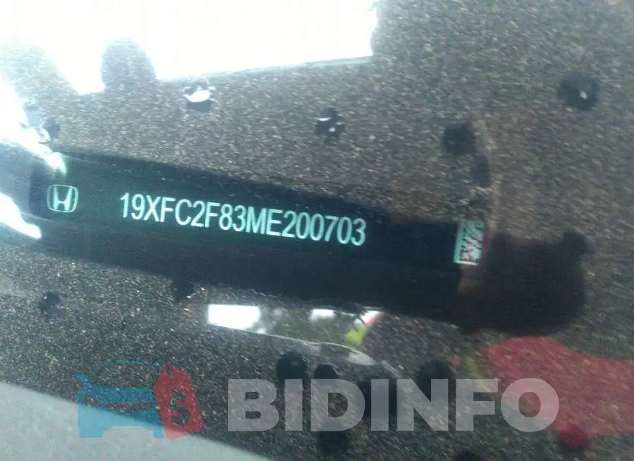 19XFC2F83ME200703 Photo# 9