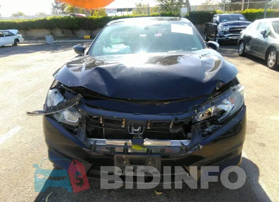 2HGFC2F55JH523075 Photo# 6