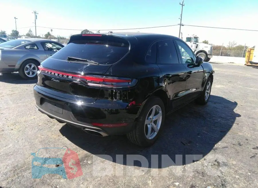 WP1AA2A51MLB15703 Photo# 4