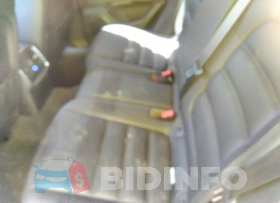 WP1AF2A59GLB91742 Photo# 8