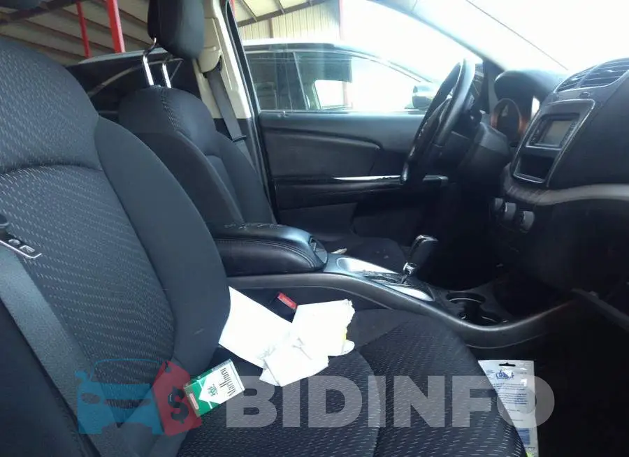 3C4PDCAB7JT514064 Photo# 5