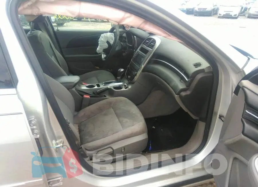 1G11B5SL9FF223557 Photo# 5
