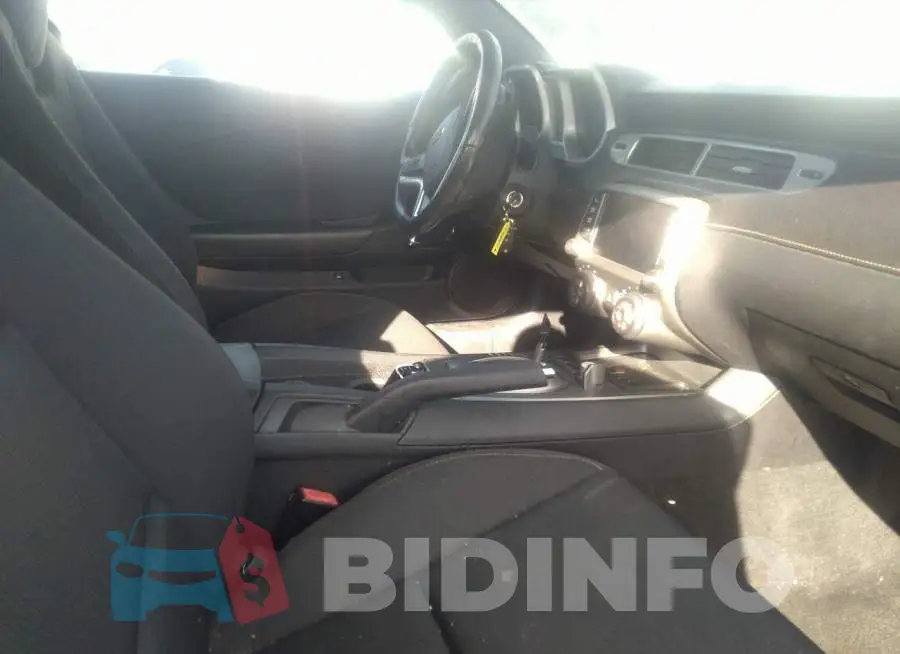 2G1FD1E30F9117530 Photo# 5