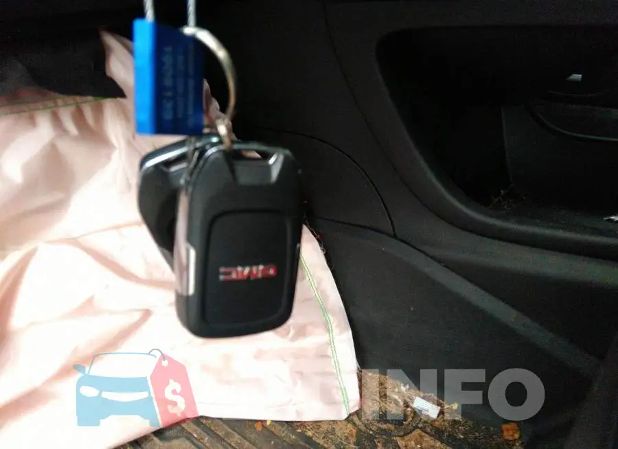 1GKKNMLS8LZ176667 Photo# 11