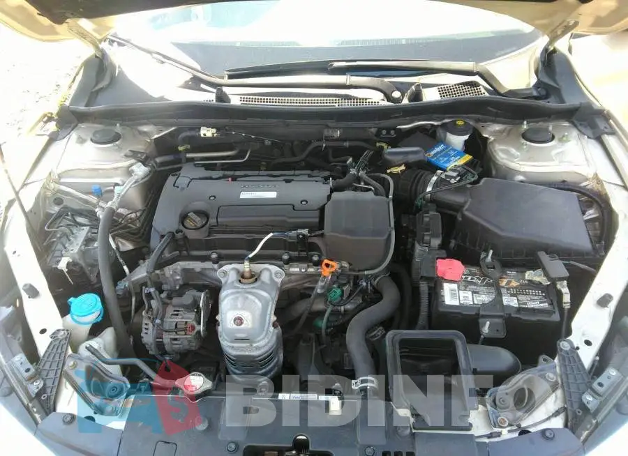 1HGCR2F3XGA165592 Photo# 10