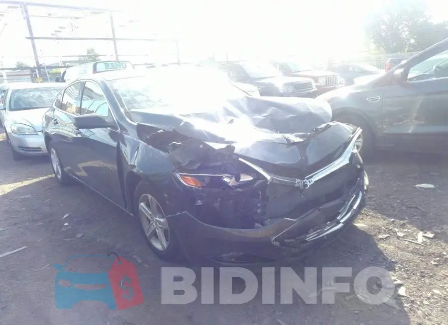 1G1ZB5ST9KF176382 Photo# 1