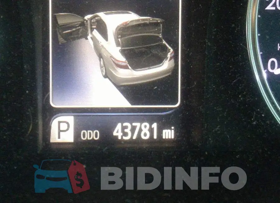 4T1BF1FK8HU400703 Photo# 7