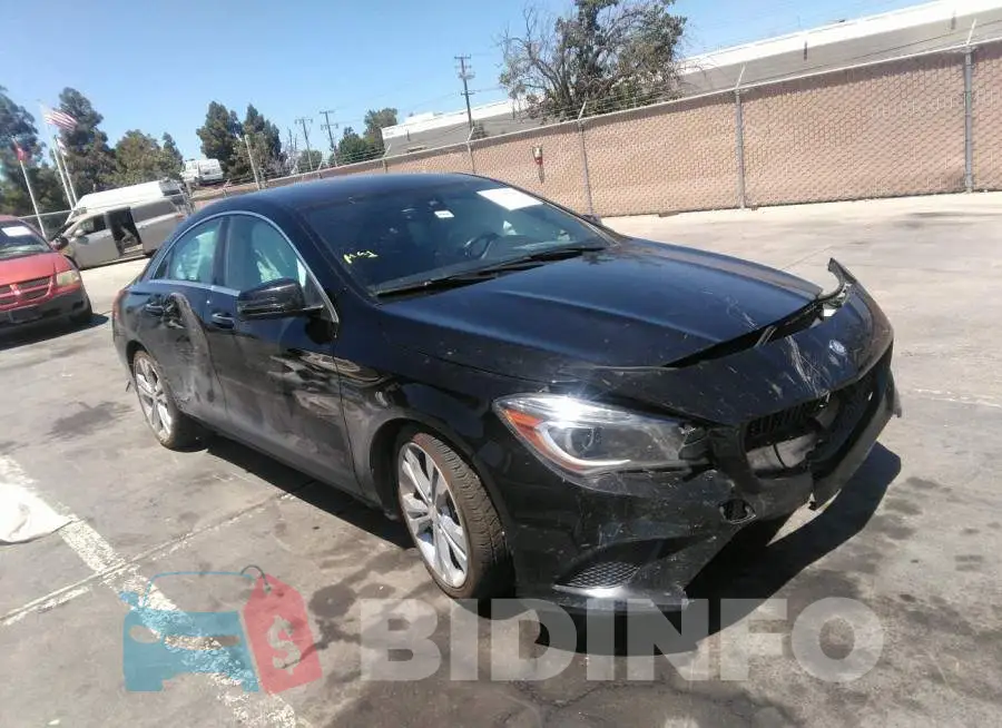 WDDSJ4EB0FN165278 Photo# 1