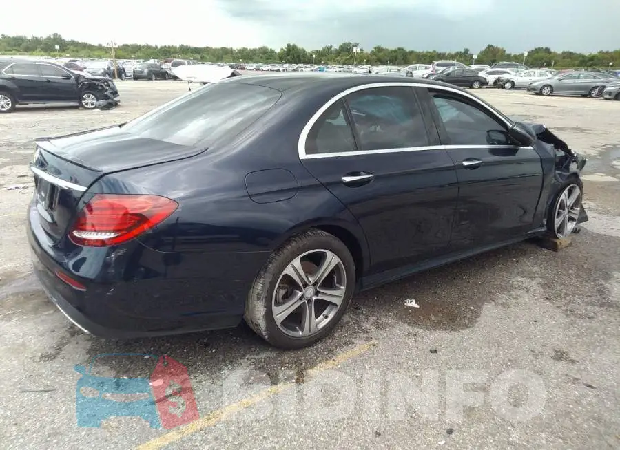 WDDZF4JBXHA112667 Photo# 4
