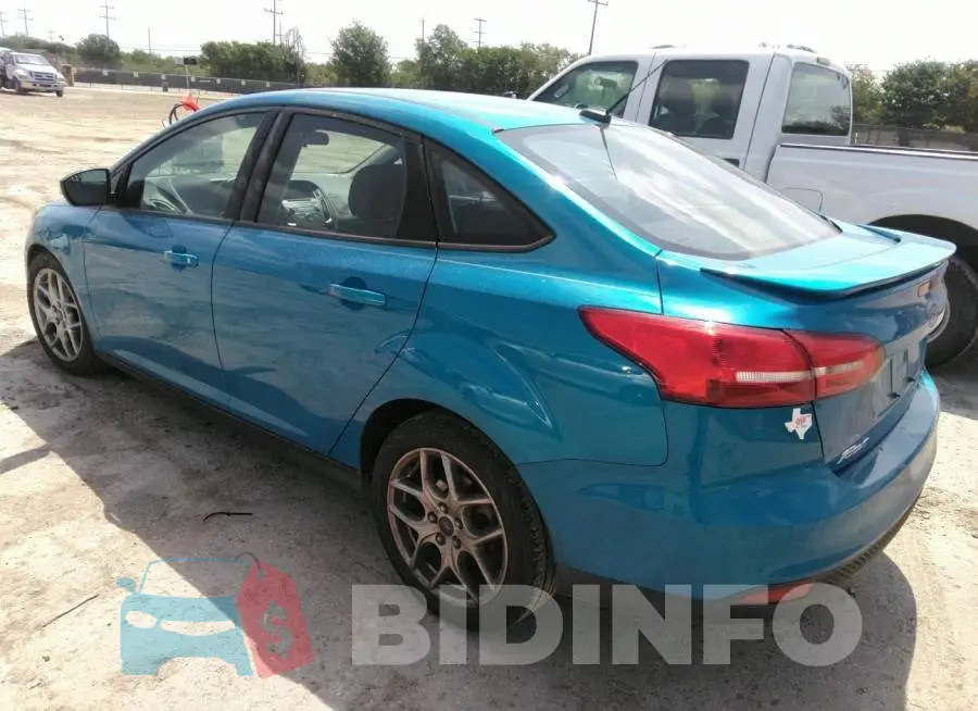 1FADP3F21FL379563 Photo# 3
