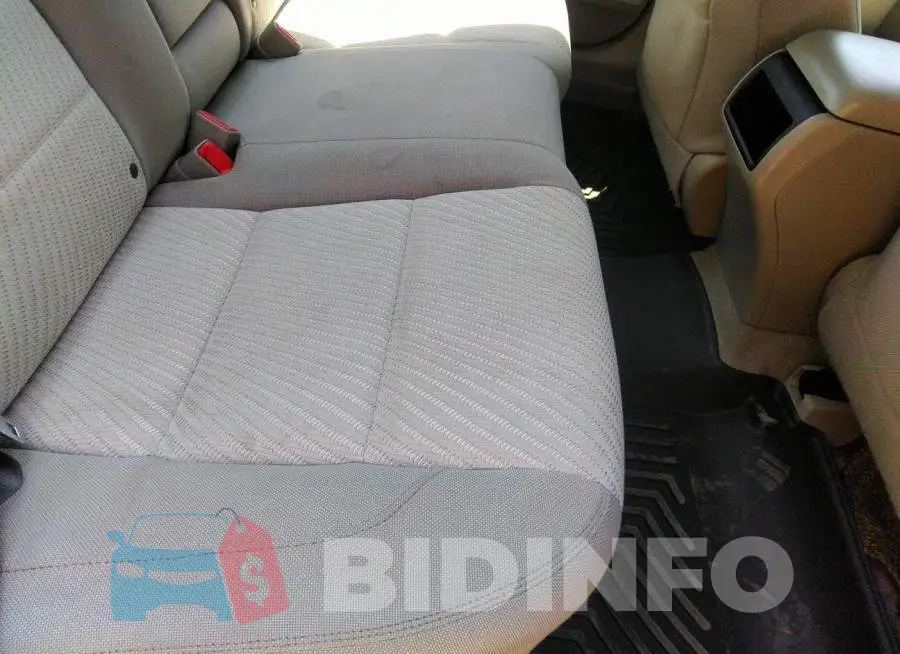4T1BF1FK9FU874320 Photo# 8