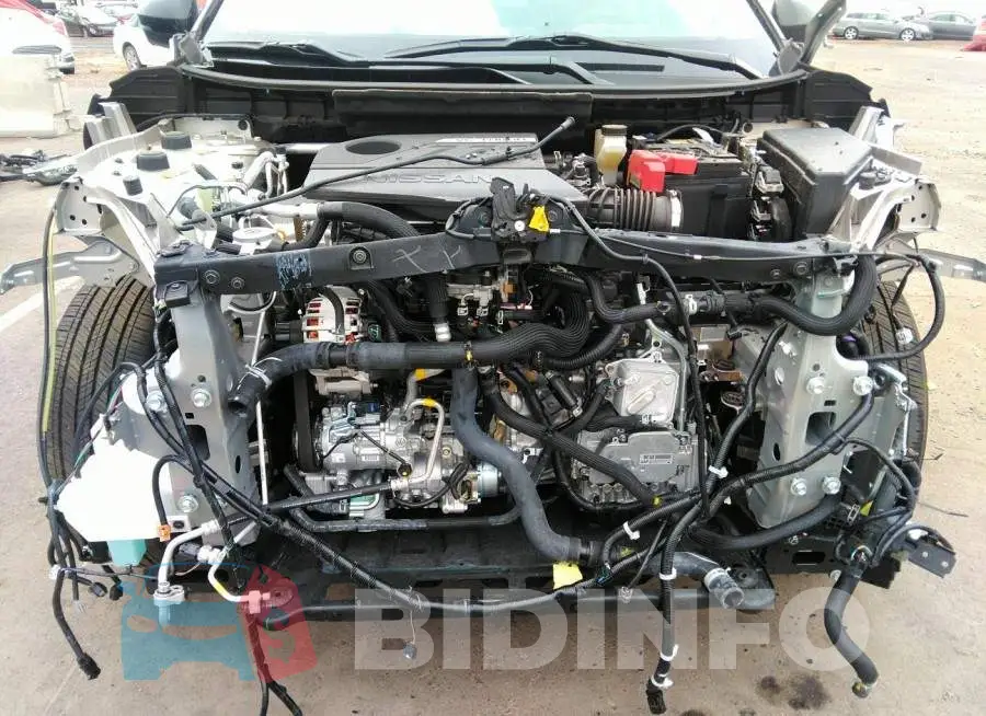 JN8BT3DC7NW117606 Photo# 6