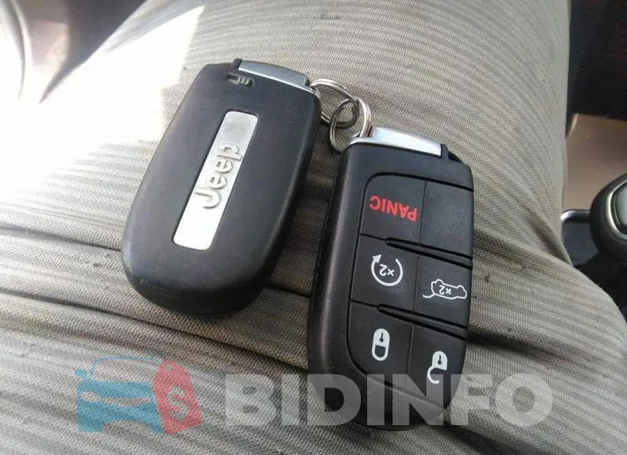 1C4RJFJM1FC883123 Photo# 11