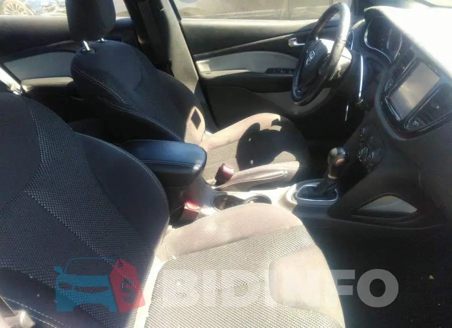 1C3CDFBB6FD111340 Photo# 5