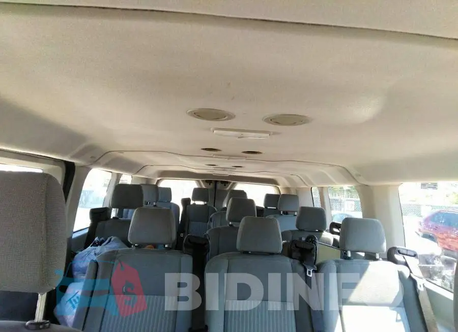 1FBZX2YM2KKA48102 Photo# 8