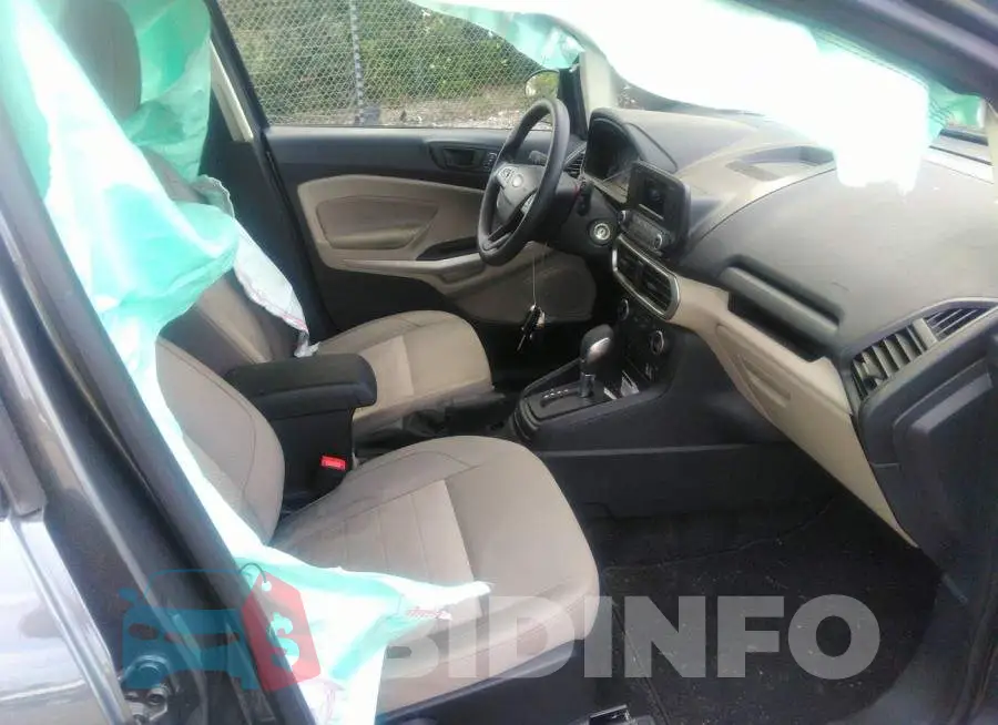 MAJ6S3FL8LC392273 Photo# 5