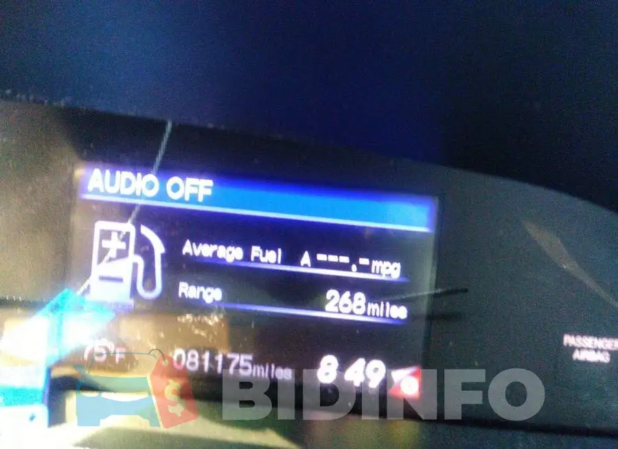19XFB2F82FE033708 Photo# 7