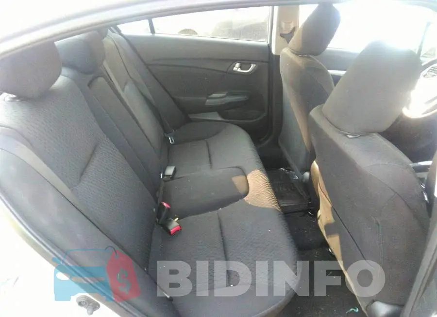 19XFB2F82FE033708 Photo# 8