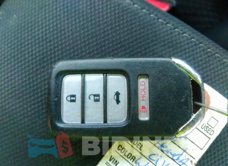 19XFB2F82FE033708 Photo# 11