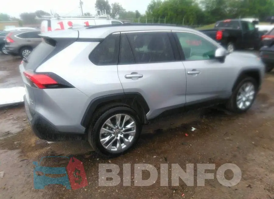 2T3A1RFV0MC239253 Photo# 4