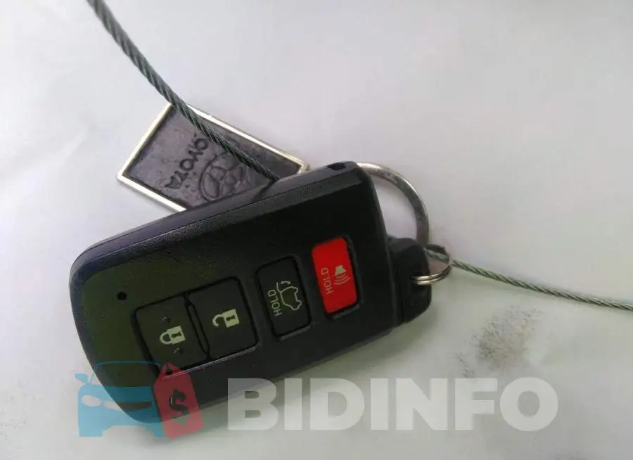 2T3YFREV9FW215049 Photo# 11