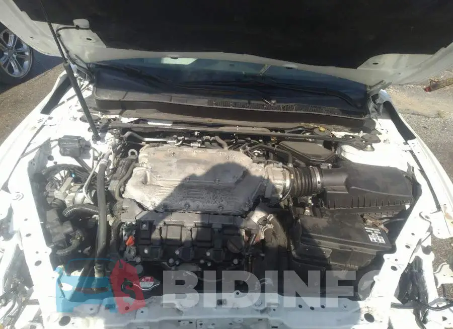 19UUB2F7XFA018571 Photo# 10
