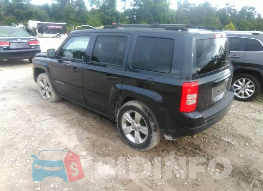 1C4NJPBB9FD115885 Photo# 3