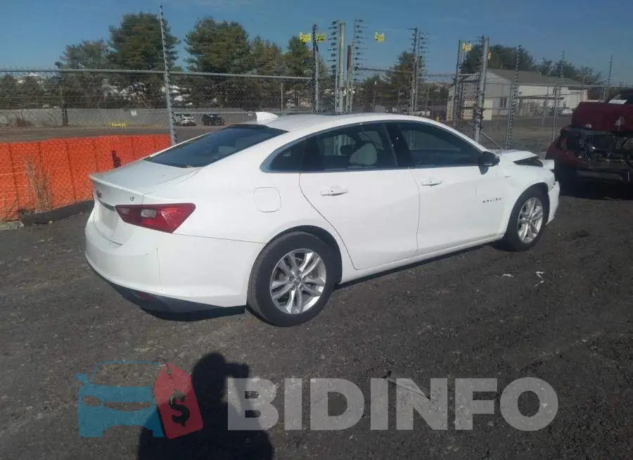 1G1ZD5ST6JF143834 Photo# 4
