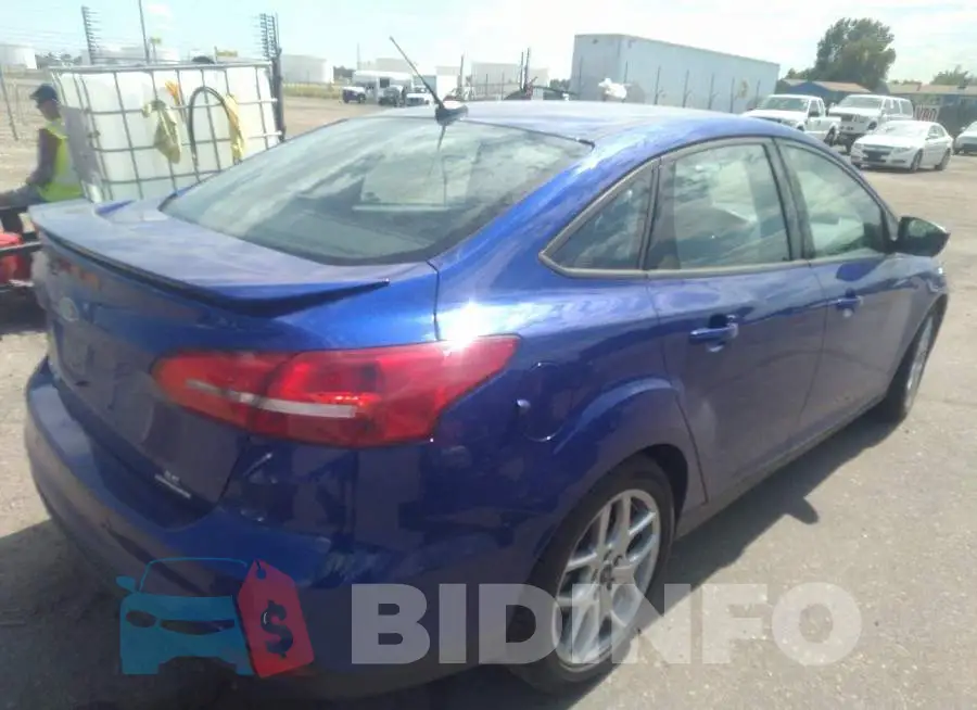 1FADP3F2XFL260863 Photo# 4