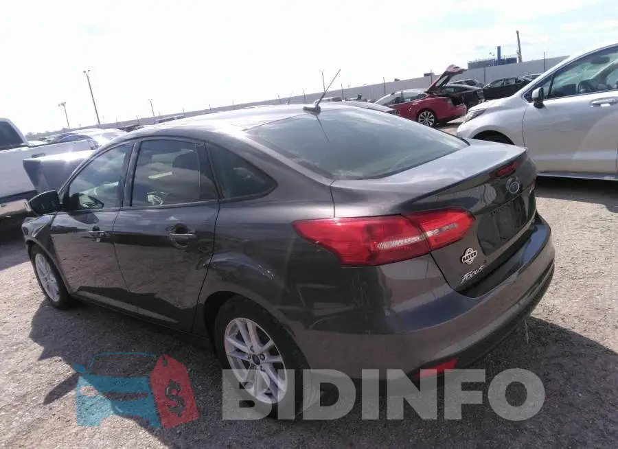 1FADP3F2XHL318845 Photo# 3