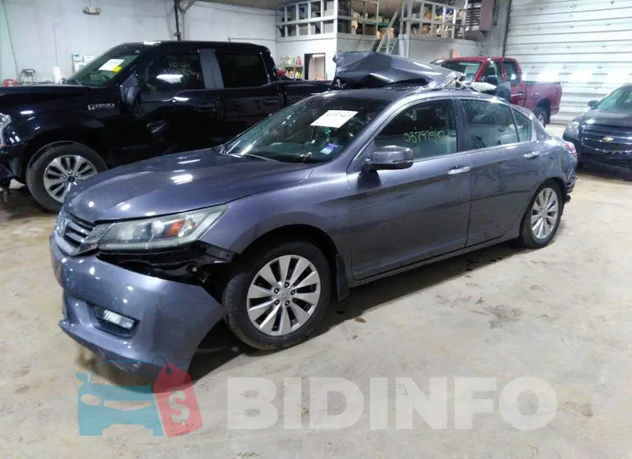 1HGCR2F85FA120134 Photo# 2