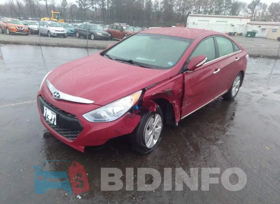 KMHEC4A40FA131272 Photo# 2
