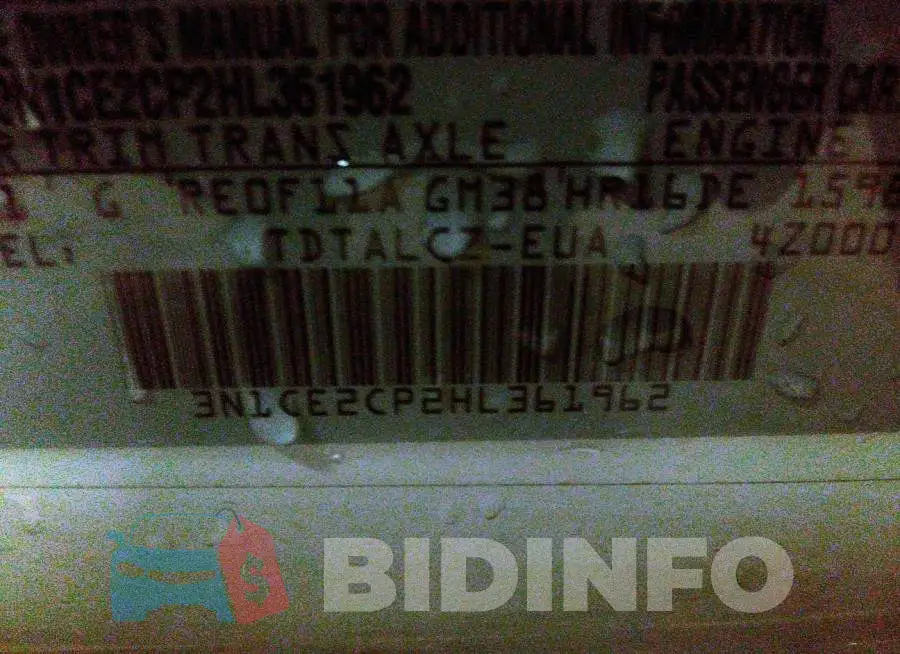 3N1CE2CP2HL361962 Photo# 9