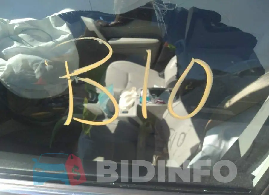 JN1BJ1CPXHW018506 Photo# 7