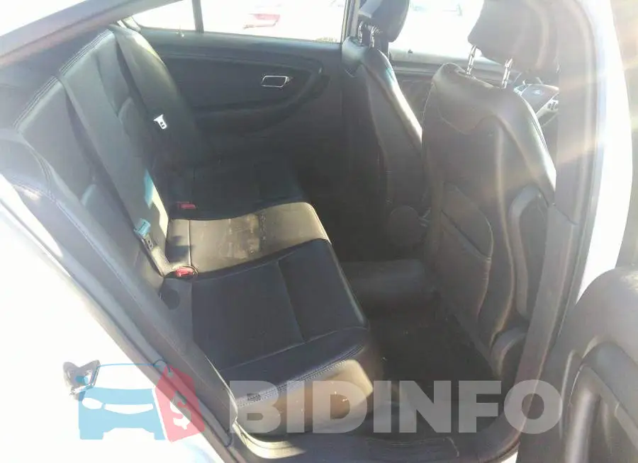 1FAHP2MK3FG128941 Photo# 8