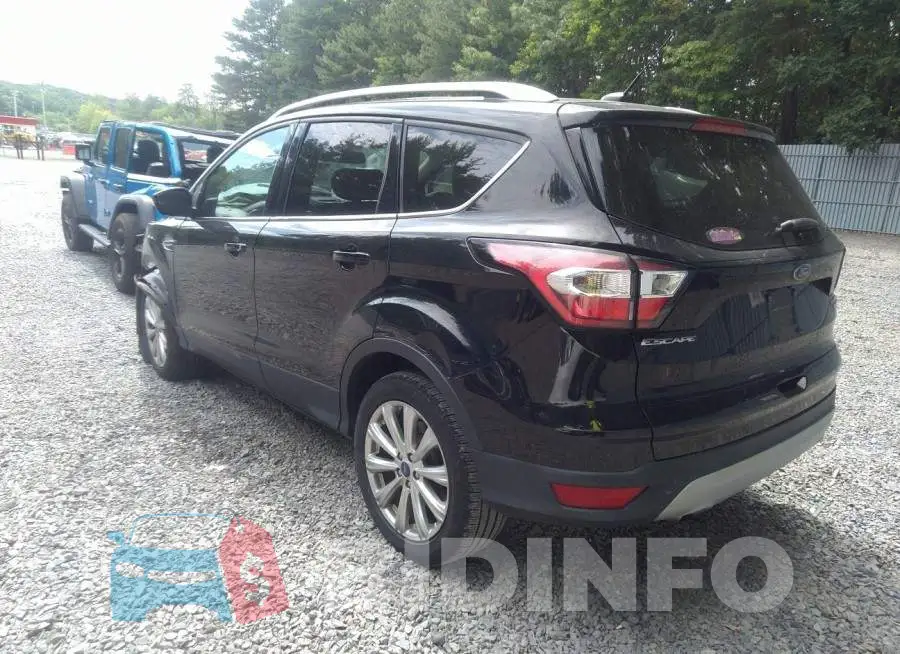 1FMCU9JD7HUD14607 Photo# 3