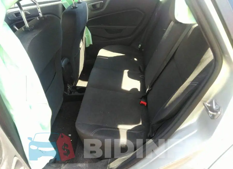 3FADP4BJ8HM140256 Photo# 8