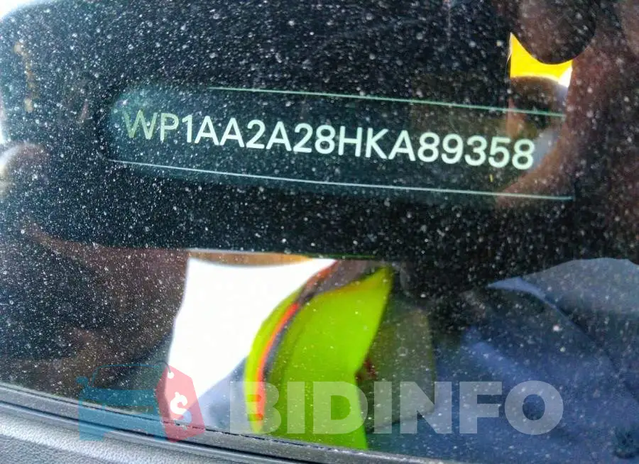 WP1AA2A28HKA89358 Photo# 9