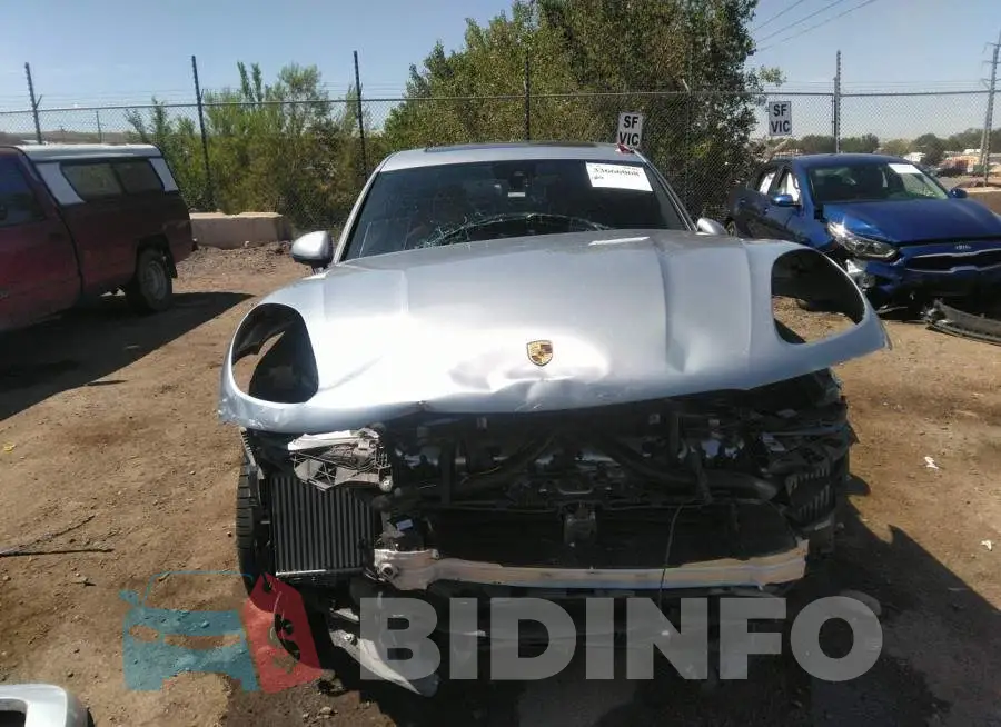 WP1AB2A56LLB31729 Photo# 6