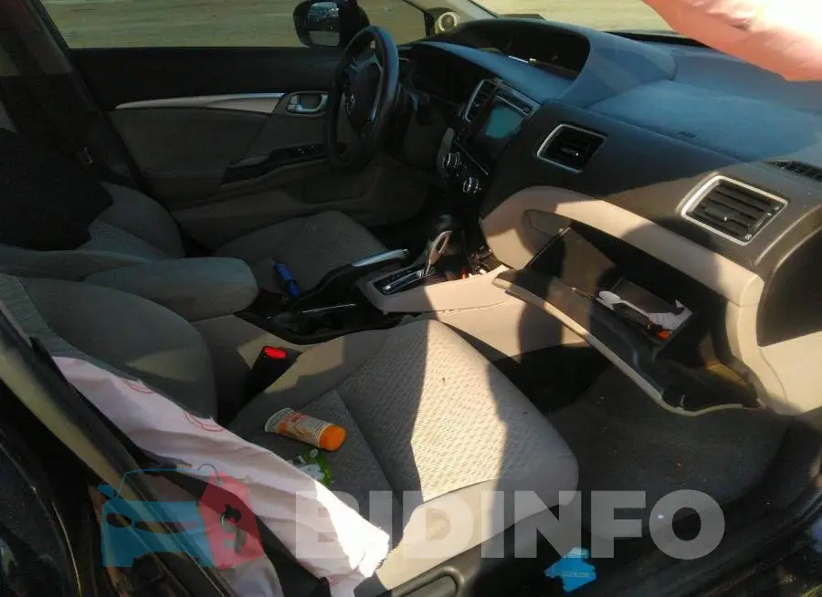 19XFB2F89FE217673 Photo# 5