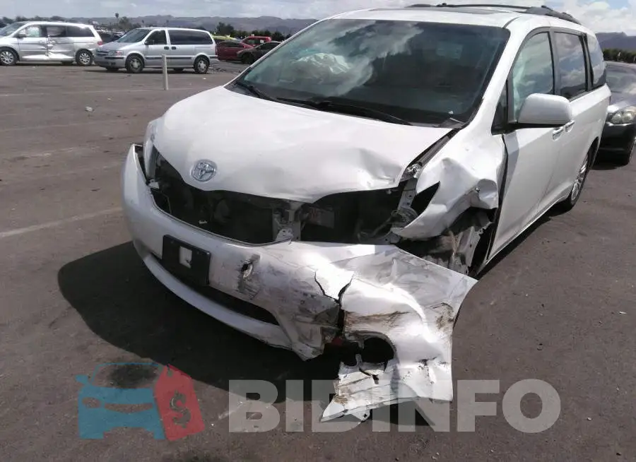 5TDYK3DC1GS720997 Photo# 6