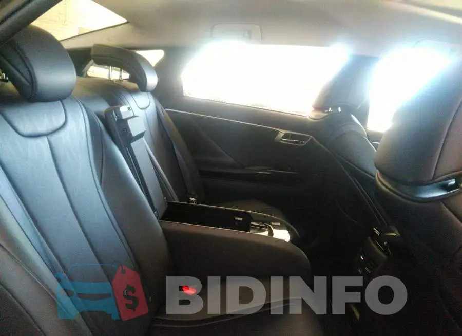 JTDBVRBD9KA005676 Photo# 8