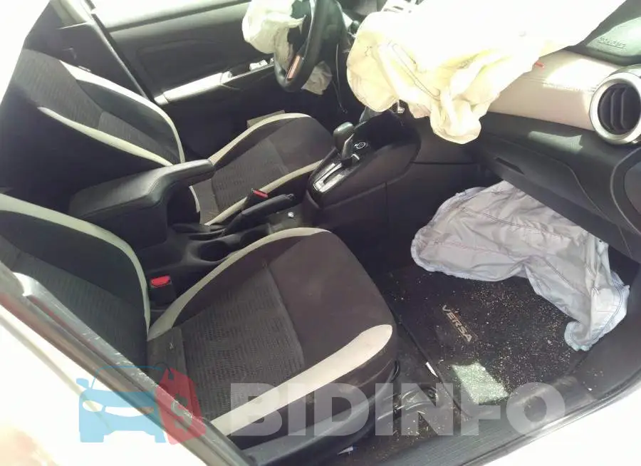 3N1CN8EV1LL881416 Photo# 5
